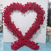 Aperturee - Aperturee Romantic Red Rose Heart Shape Artificial Flower Wall